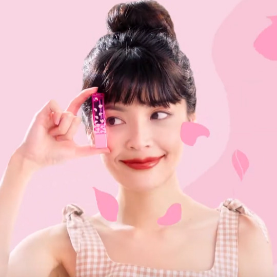 ZA _ 保濕唇膏廣告